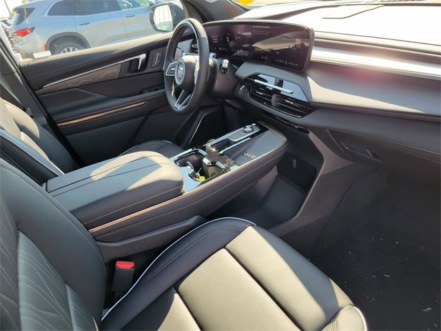 2026 Buick Enclave Avenir photo 17