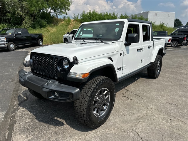 2021 Jeep Gladiator Willys photo 2