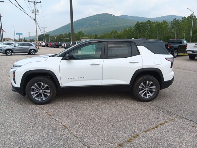 2026 Chevrolet Equinox LT photo 3