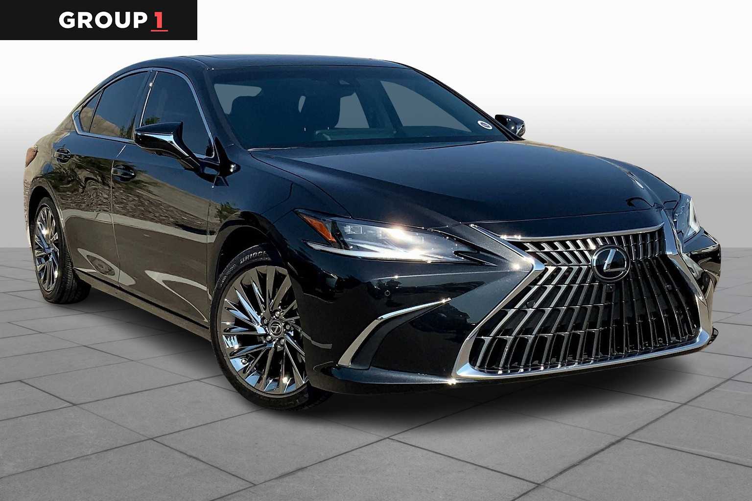 2024 Lexus ES 300h Luxury photo 2