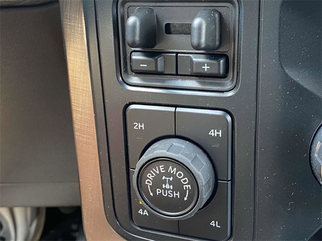 2025 Ford F-150 King Ranch photo 13