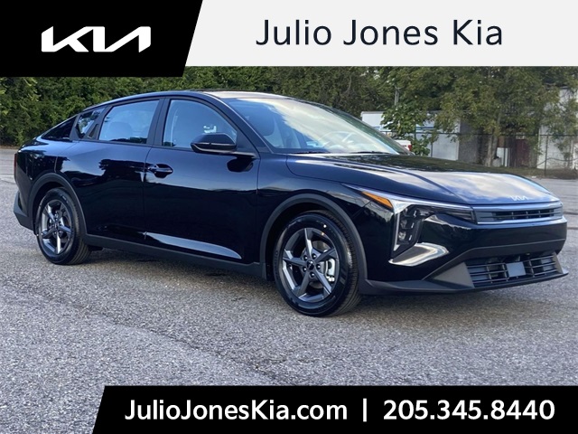2025 Kia K4 LXS's photo