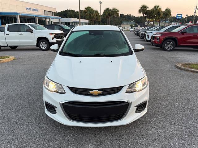 2020 Chevrolet Sonic LT photo 2