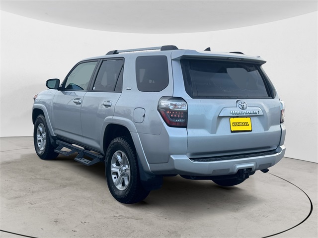 2022 Toyota 4Runner SR5 Premium photo 3