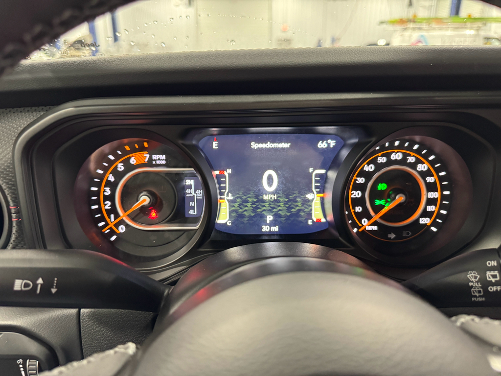 2025 Jeep Wrangler Rubicon X photo 23