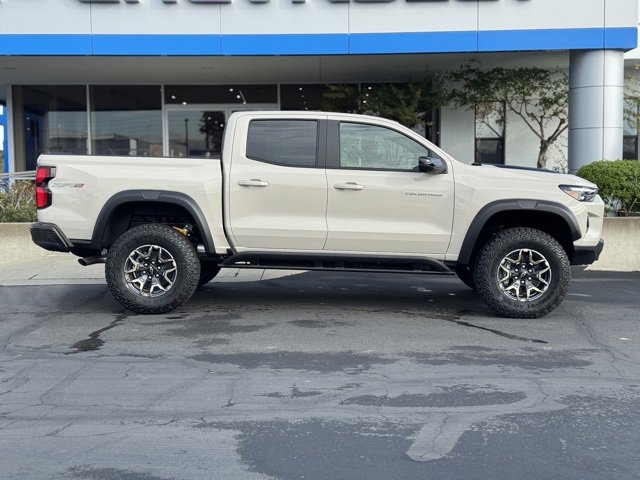 2026 Chevrolet Colorado ZR2 photo 4