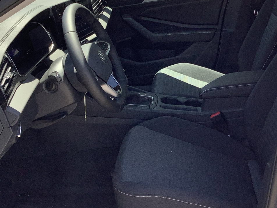 2025 Volkswagen Jetta S photo 22