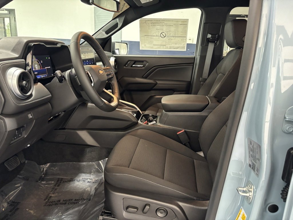 2025 Chevrolet Colorado Work Truck LT photo 20