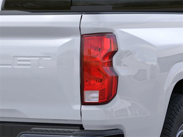 2025 Chevrolet Colorado LT photo 11