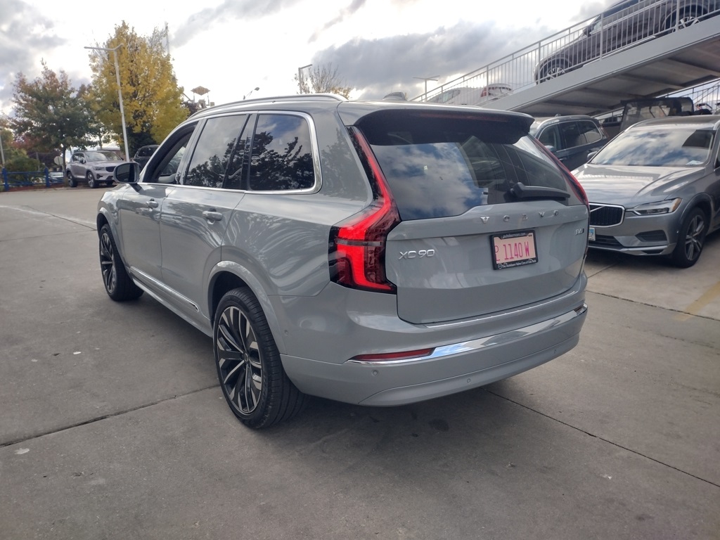2026 VOLVO XC90 - Image 4