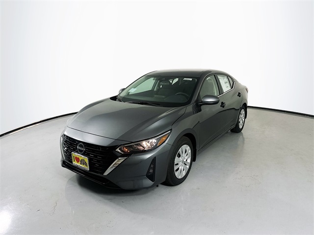 2025 Nissan Sentra S photo 3