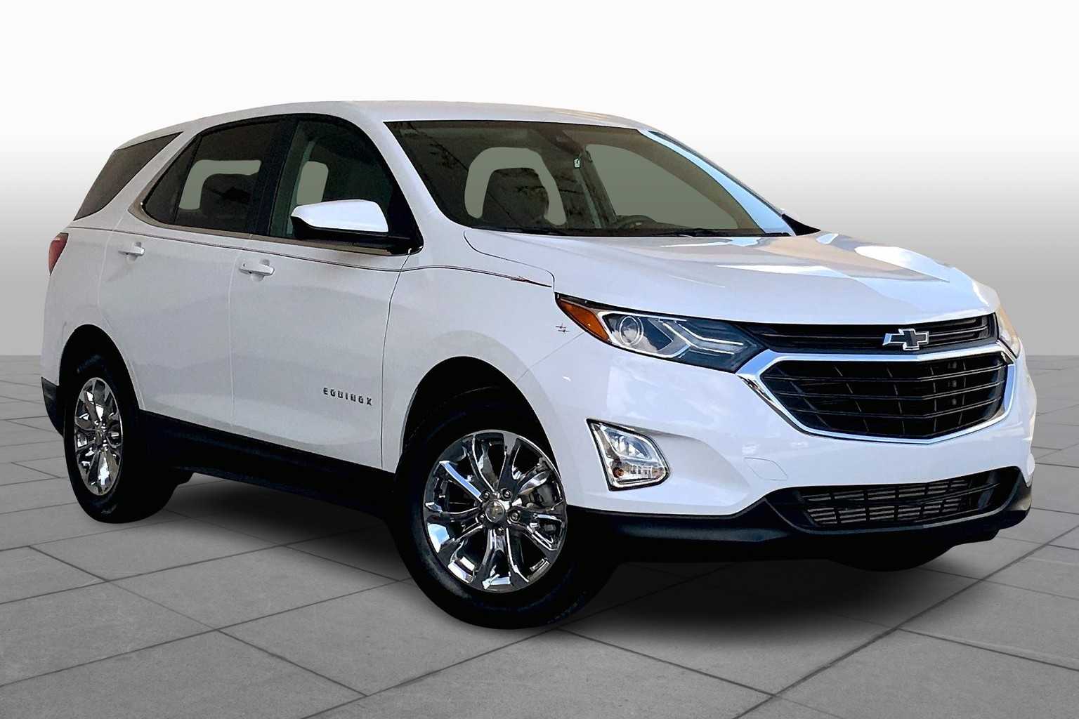 2021 Chevrolet Equinox LT photo 2