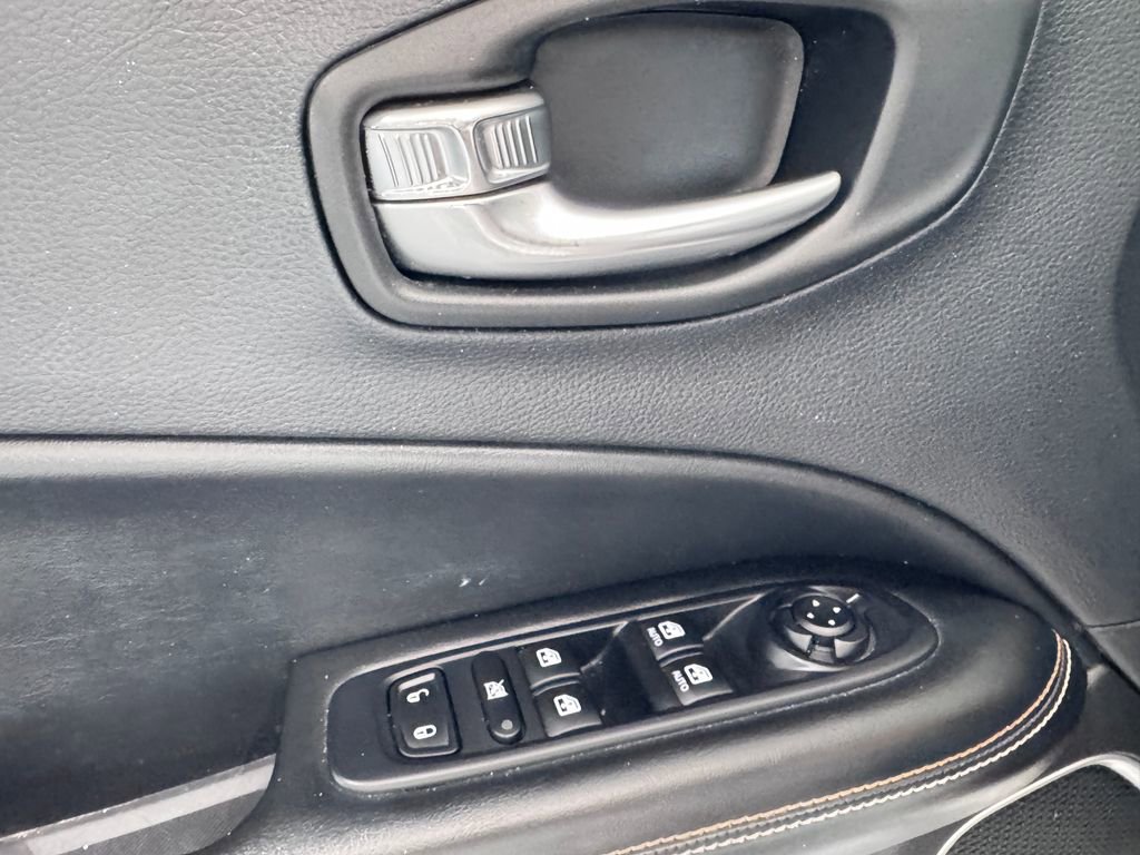 2020 Jeep Compass North Edition Latitude photo 19