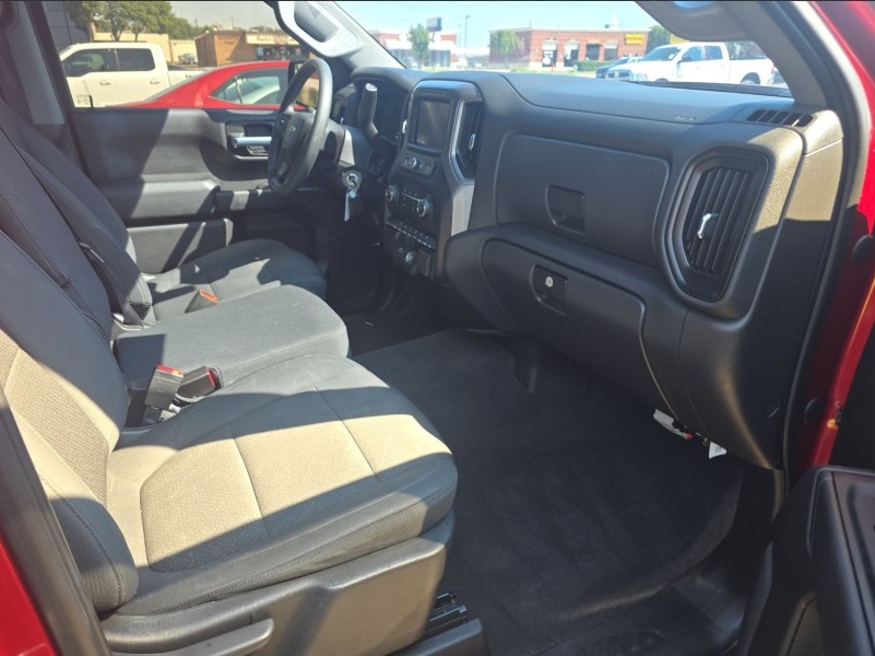 2020 Chevrolet Silverado 1500 Custom photo 21