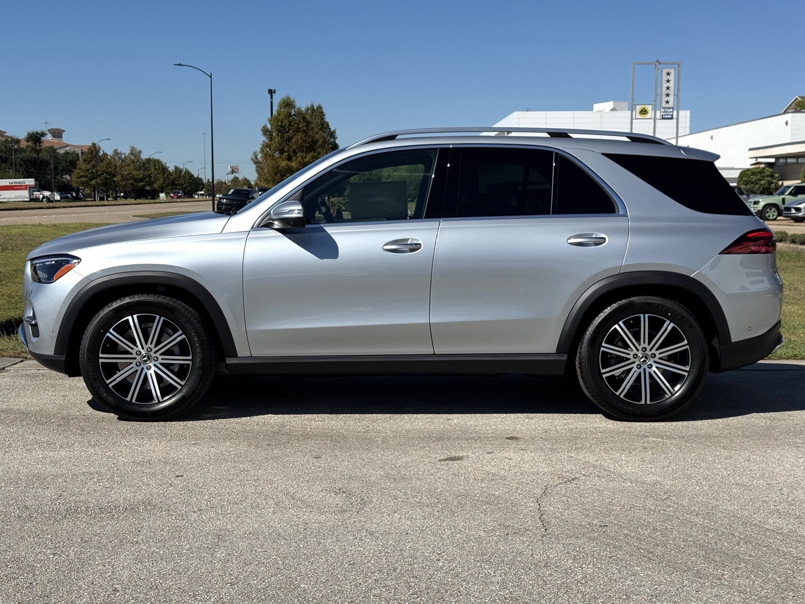 2026 Mercedes Benz GLE 350 photo 4