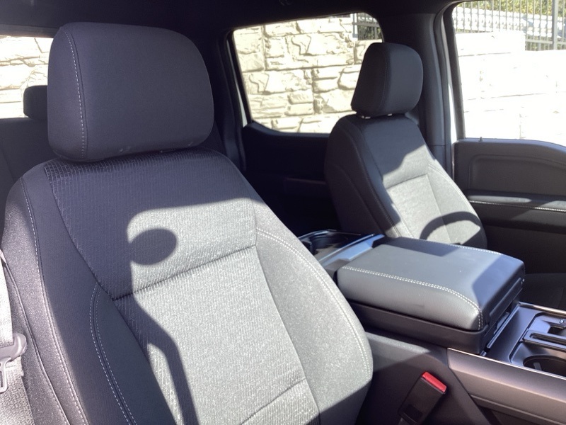 2025 Ford F-150 XLT photo 15