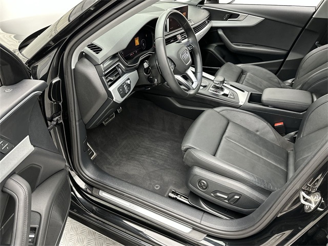 2019 Audi A4 Allroad 2.0T Prestige Quattro photo 3
