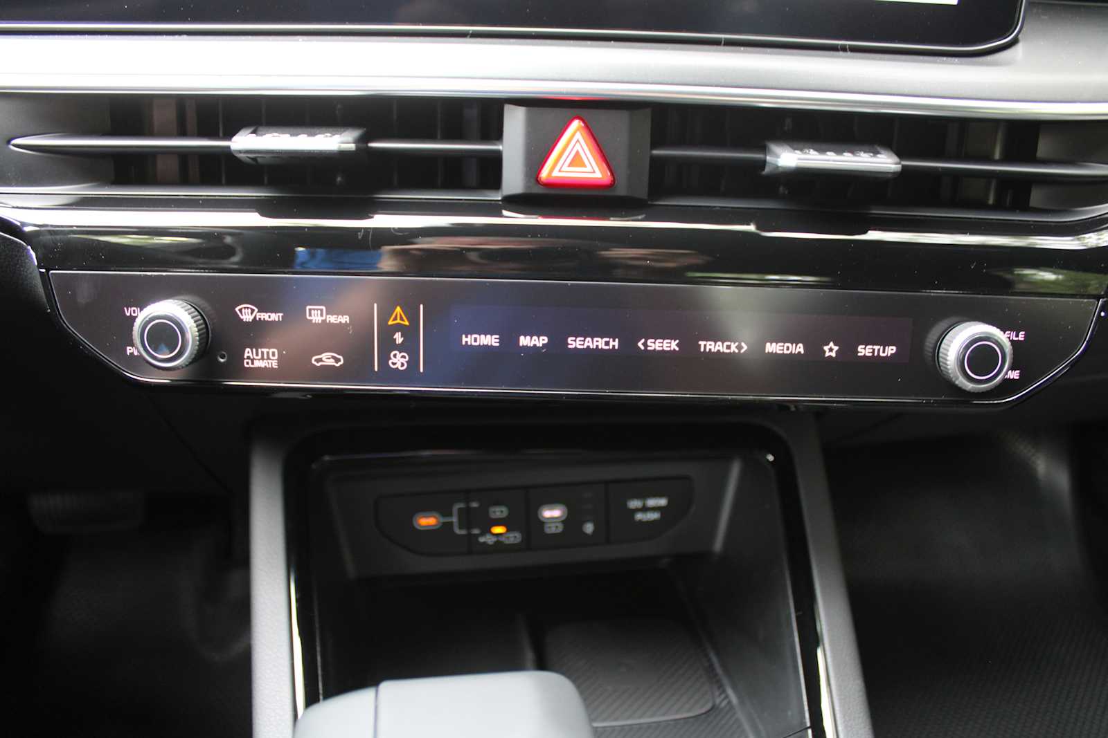 2025 Kia K5 GT-Line photo 58