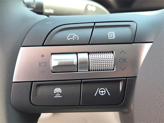 2026 Hyundai Kona SEL photo 23