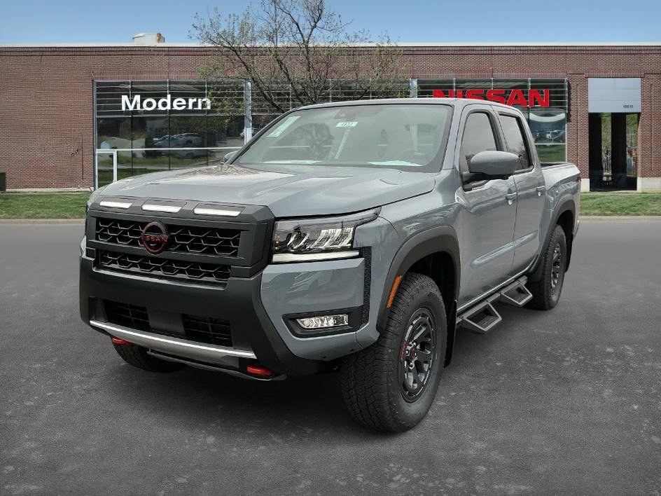 2026 Nissan Frontier PRO-4X's photo