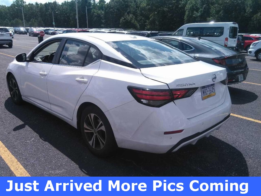 2021 Nissan Sentra SV photo 2