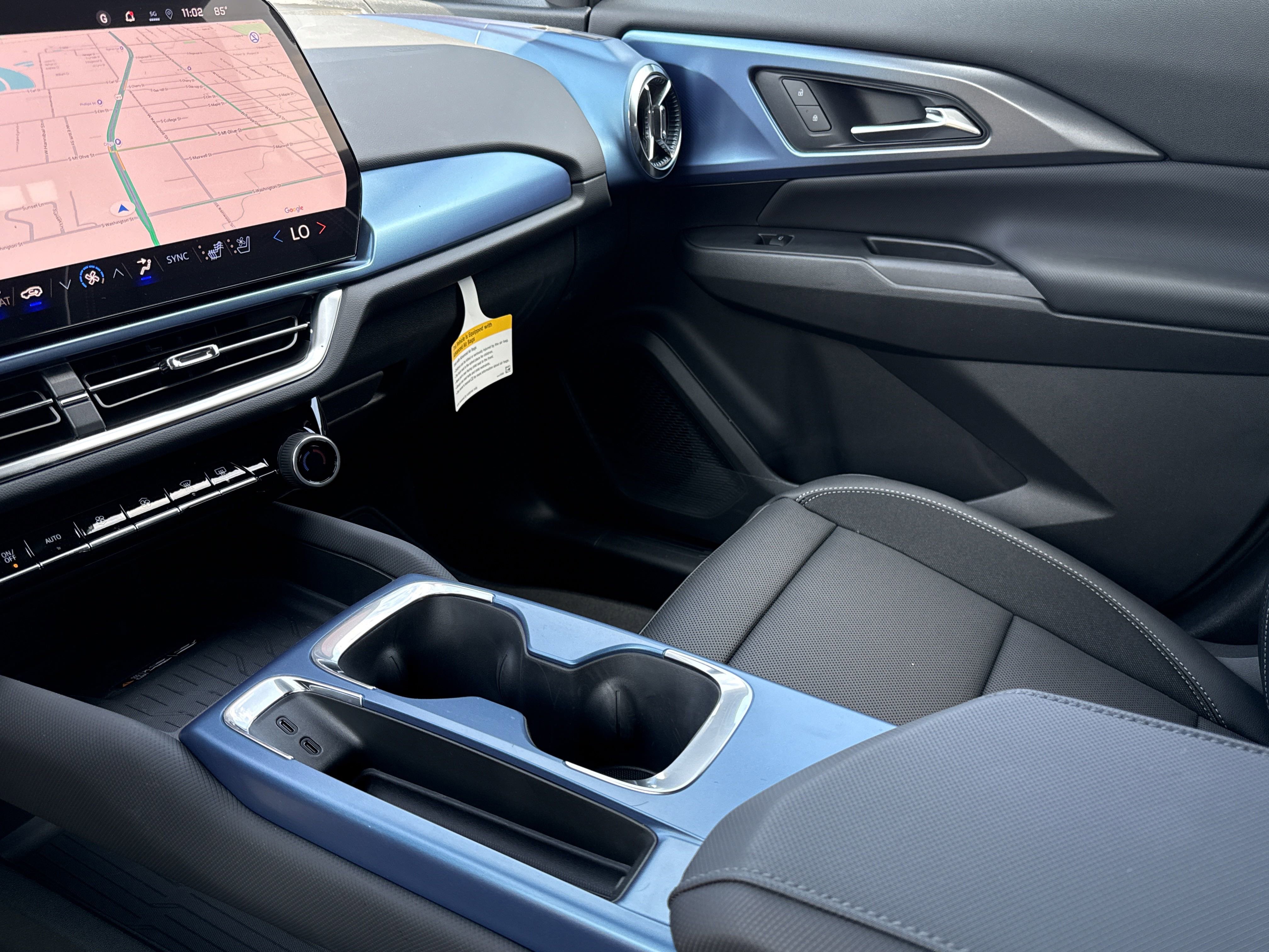 2025 Chevrolet Equinox EV 1LT photo 14