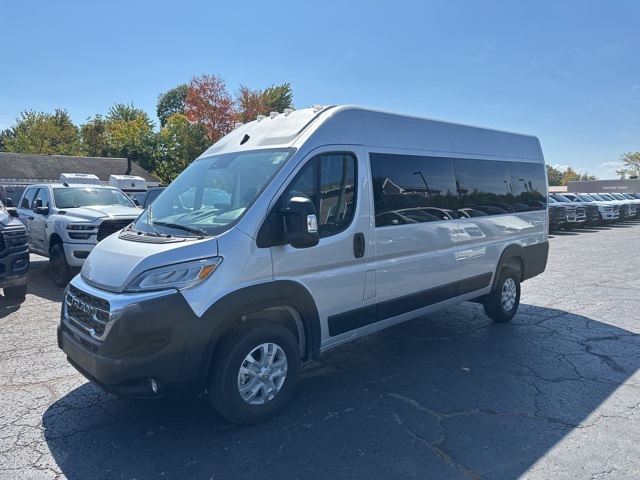 2025 Ram ProMaster 3500 Window Van photo 2