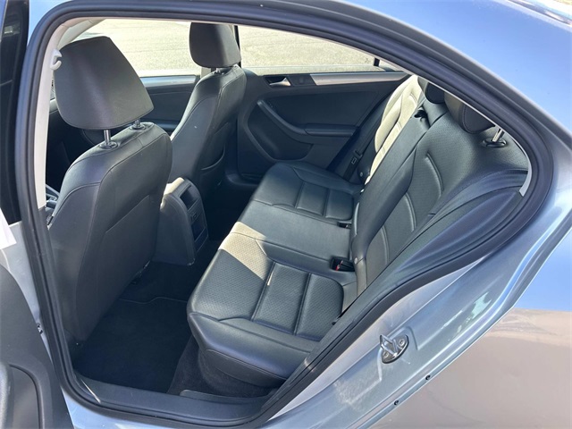 2015 Volkswagen Jetta 1.8T SE photo 15
