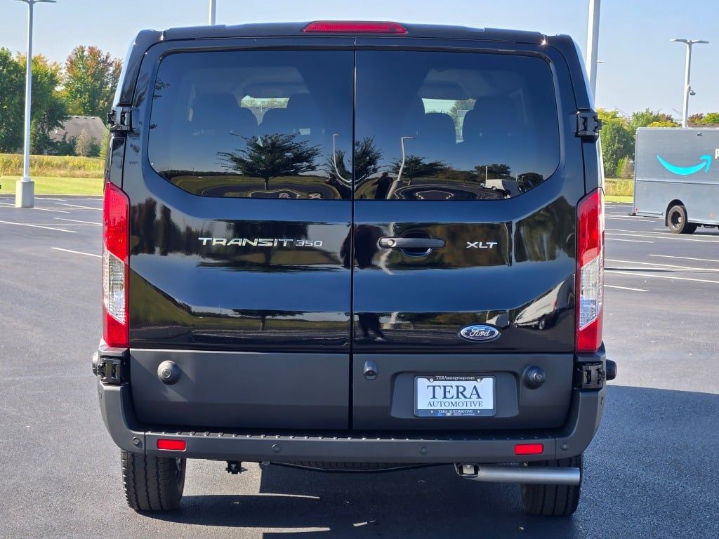 2025 Ford Transit Passenger photo 8