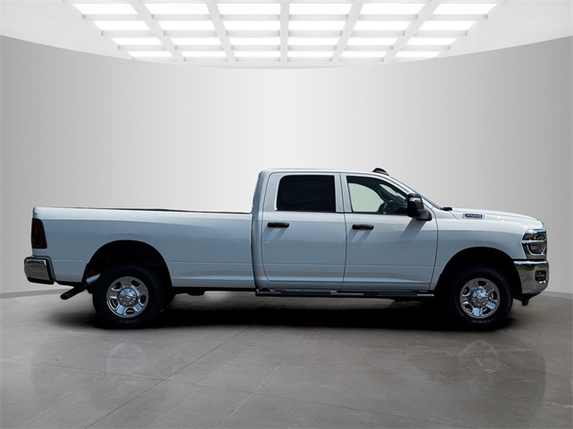 2025 Ram 2500 Tradesman photo 8