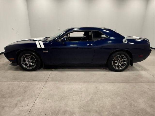 2014 Dodge Challenger R/T photo 5