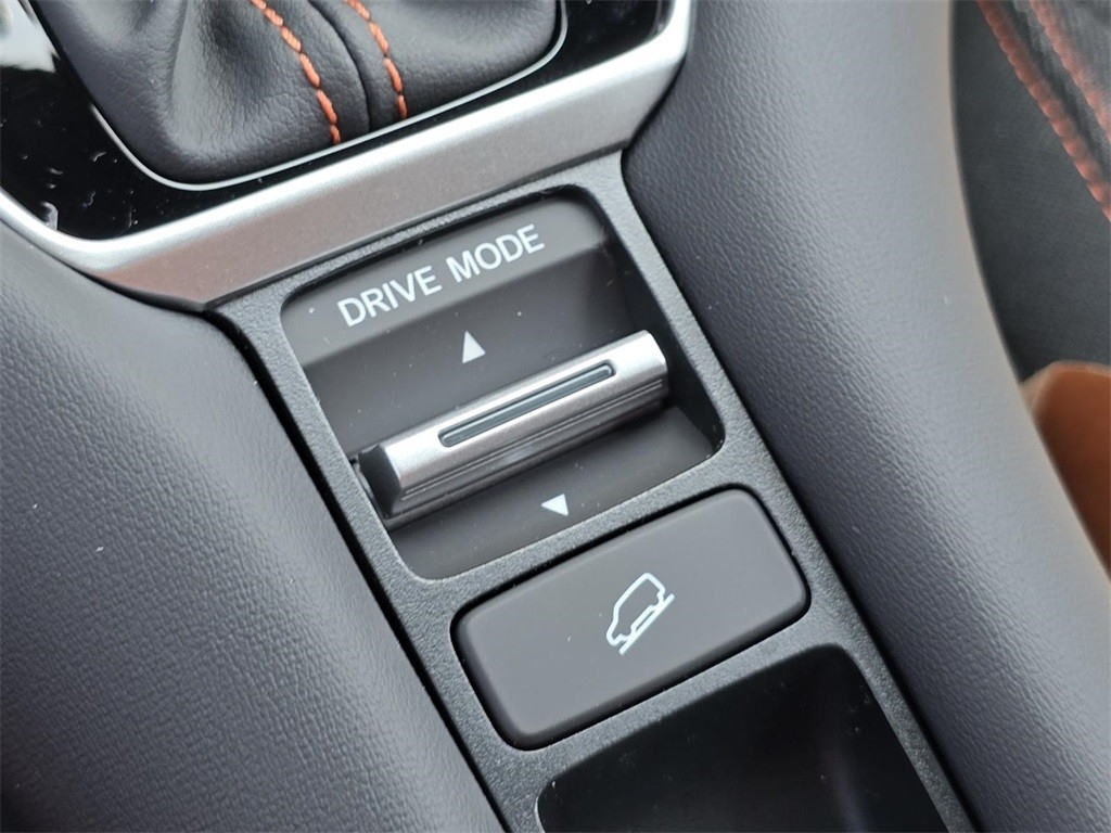 2026 Honda HR-V Sport photo 2