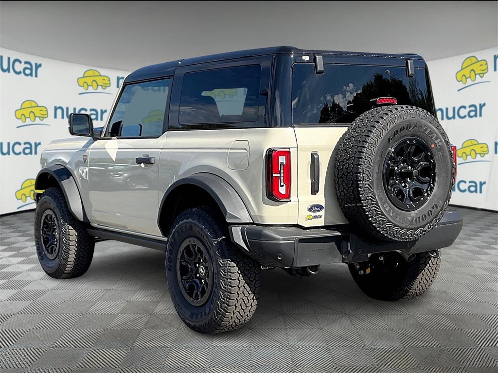 2025 Ford Bronco Badlands photo 4