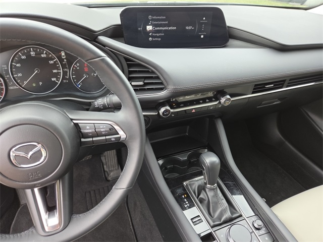 2025 Mazda Mazda3 2.5 s Preferred photo 20