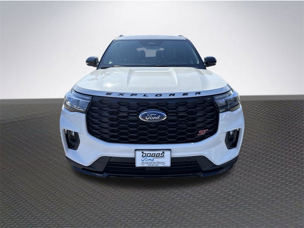 2025 Ford Explorer ST photo 2