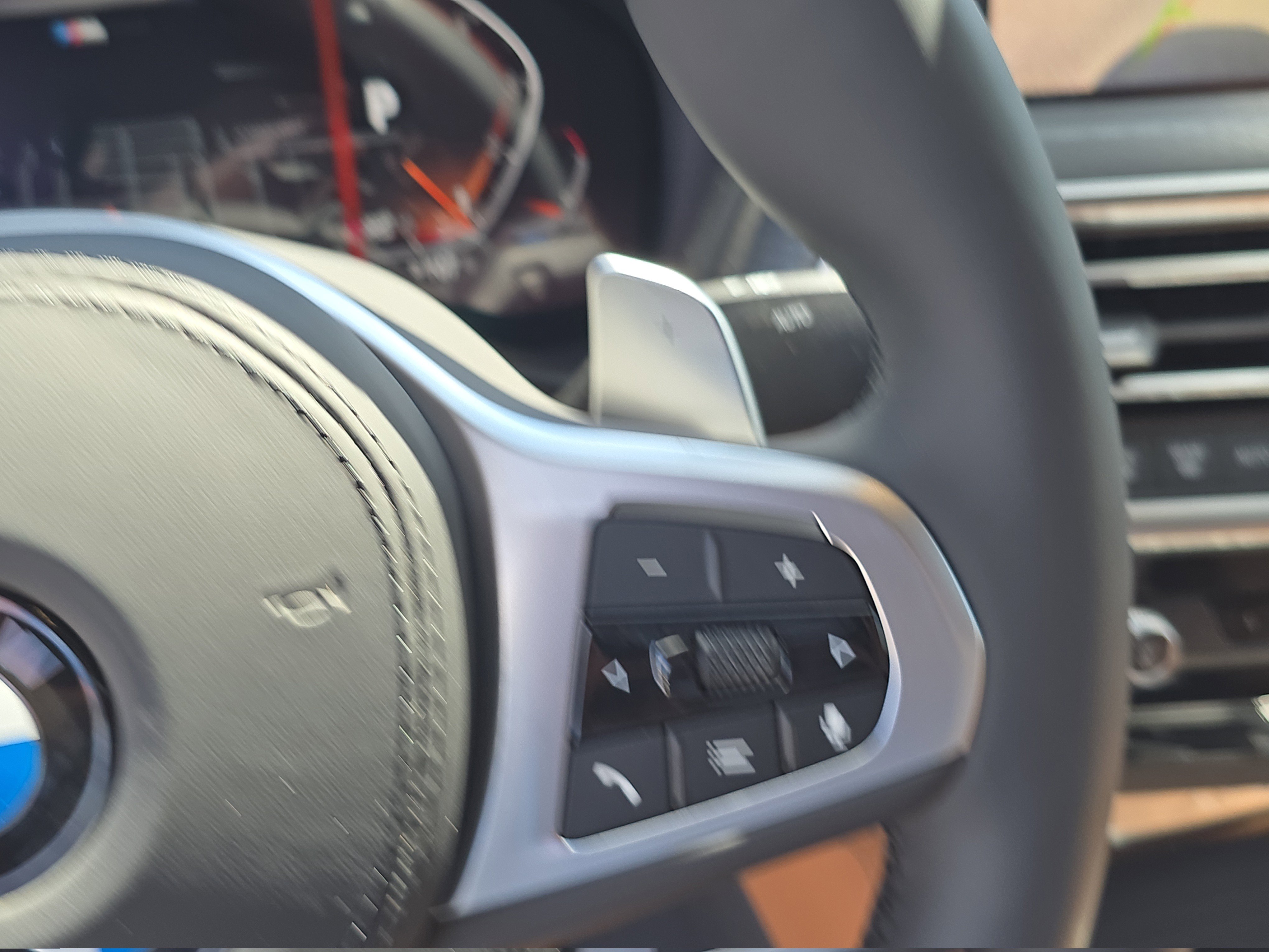 2025 Bmw X4 xDrive30i photo 11