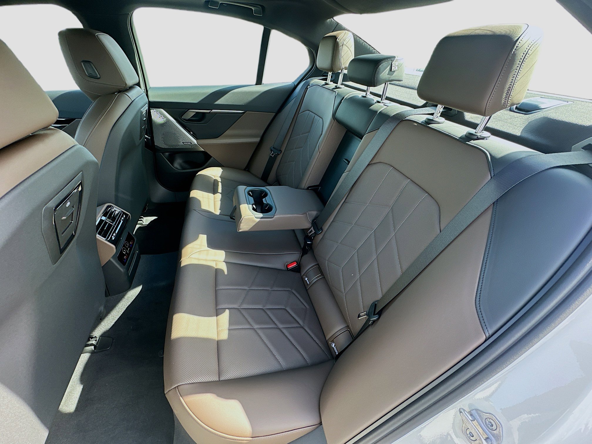 2026 Bmw 530i photo 17