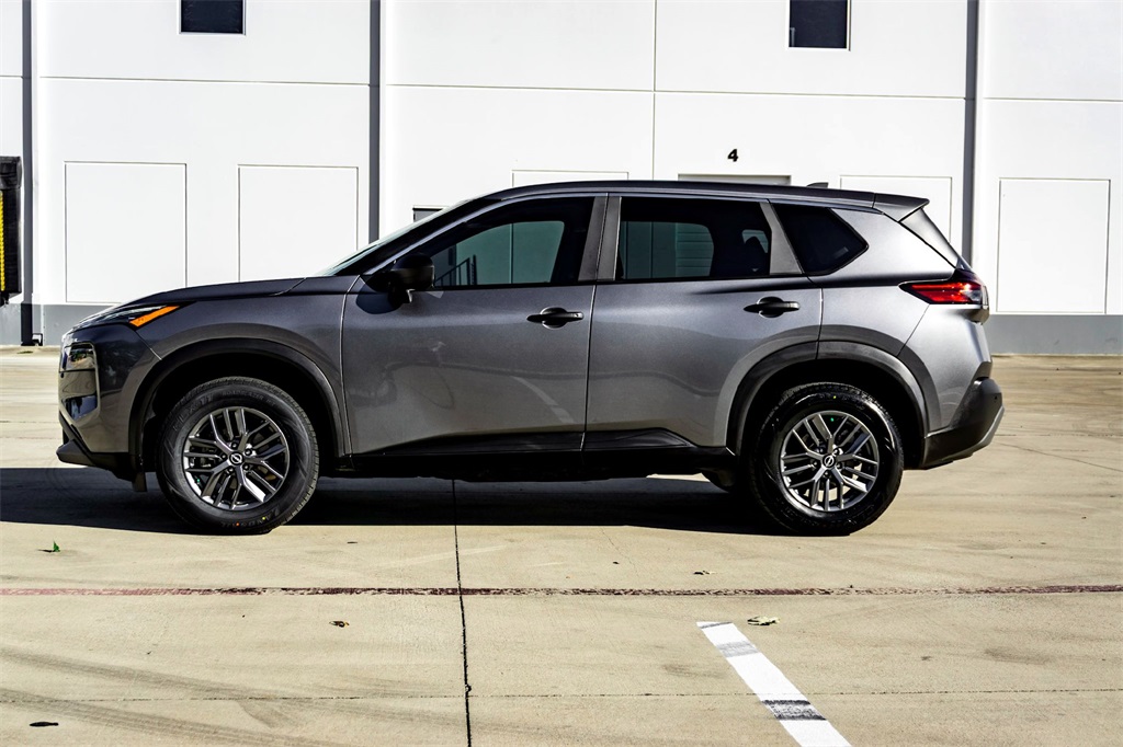 2023 Nissan Rogue S photo 7