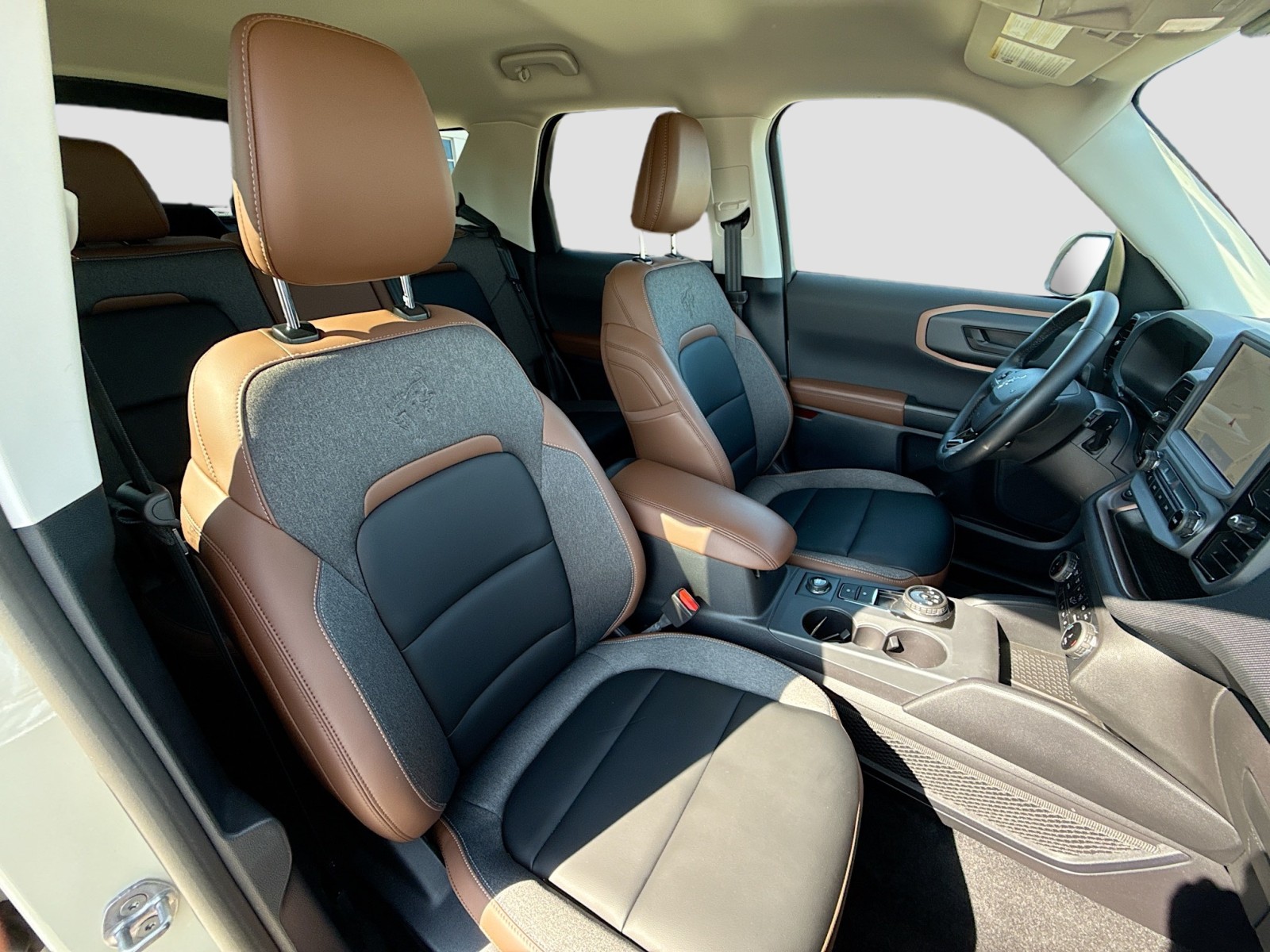 2024 Ford Bronco Sport Outer Banks photo 24