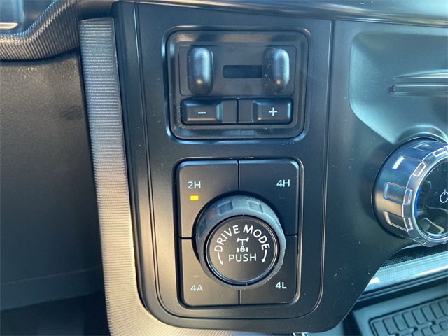 2025 Ford F-150 Platinum photo 21