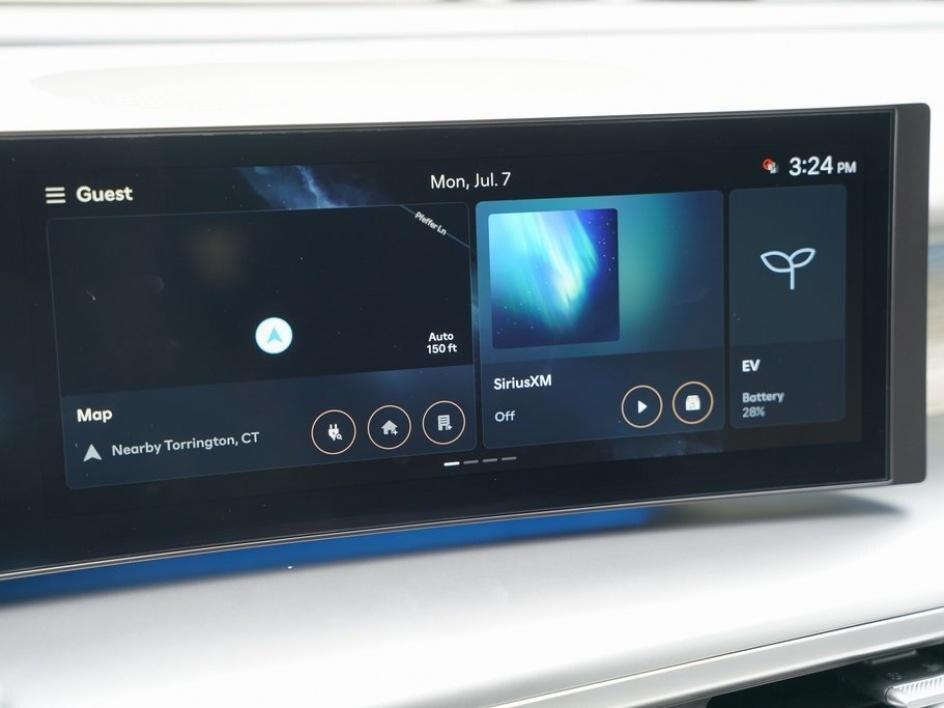 2026 Hyundai Ioniq SEL photo 19