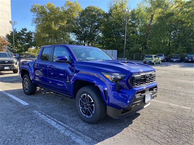 2025 Toyota Tacoma TRD Sport's photo
