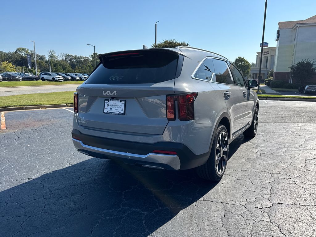 2026 Kia Sorento EX photo 2
