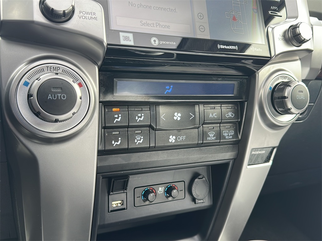 2022 Toyota 4Runner Limited photo 19