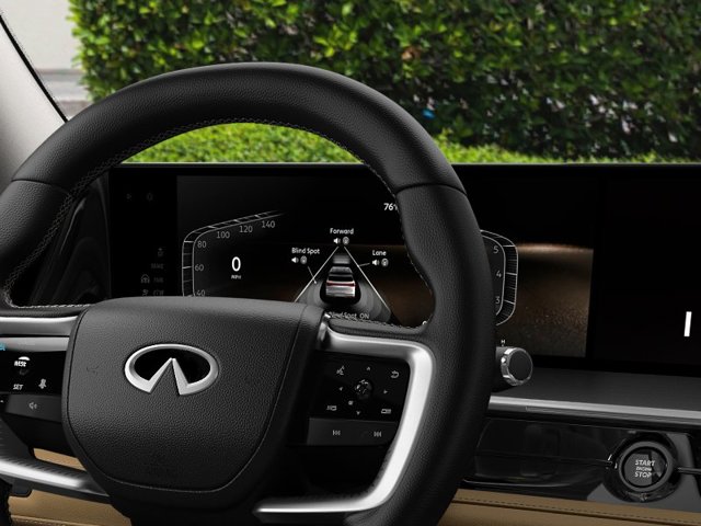 2026 Infiniti QX80 Luxe photo 18