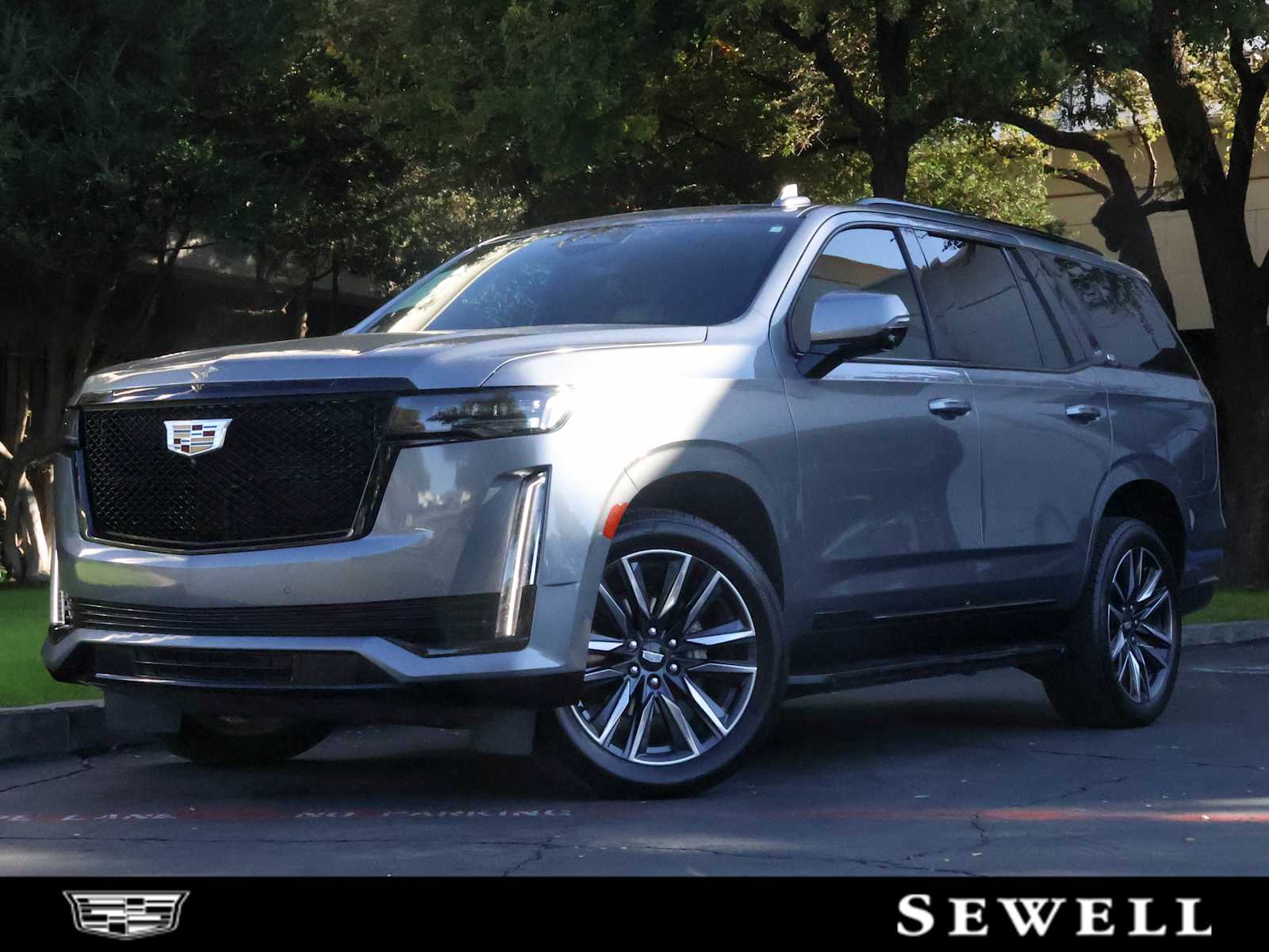 2021 Cadillac Escalade Sport's photo