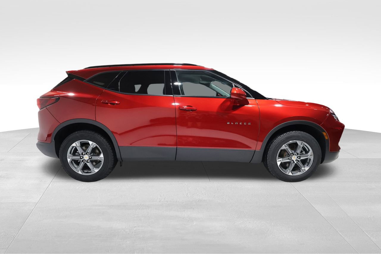 2023 Chevrolet Blazer 2LT photo 5
