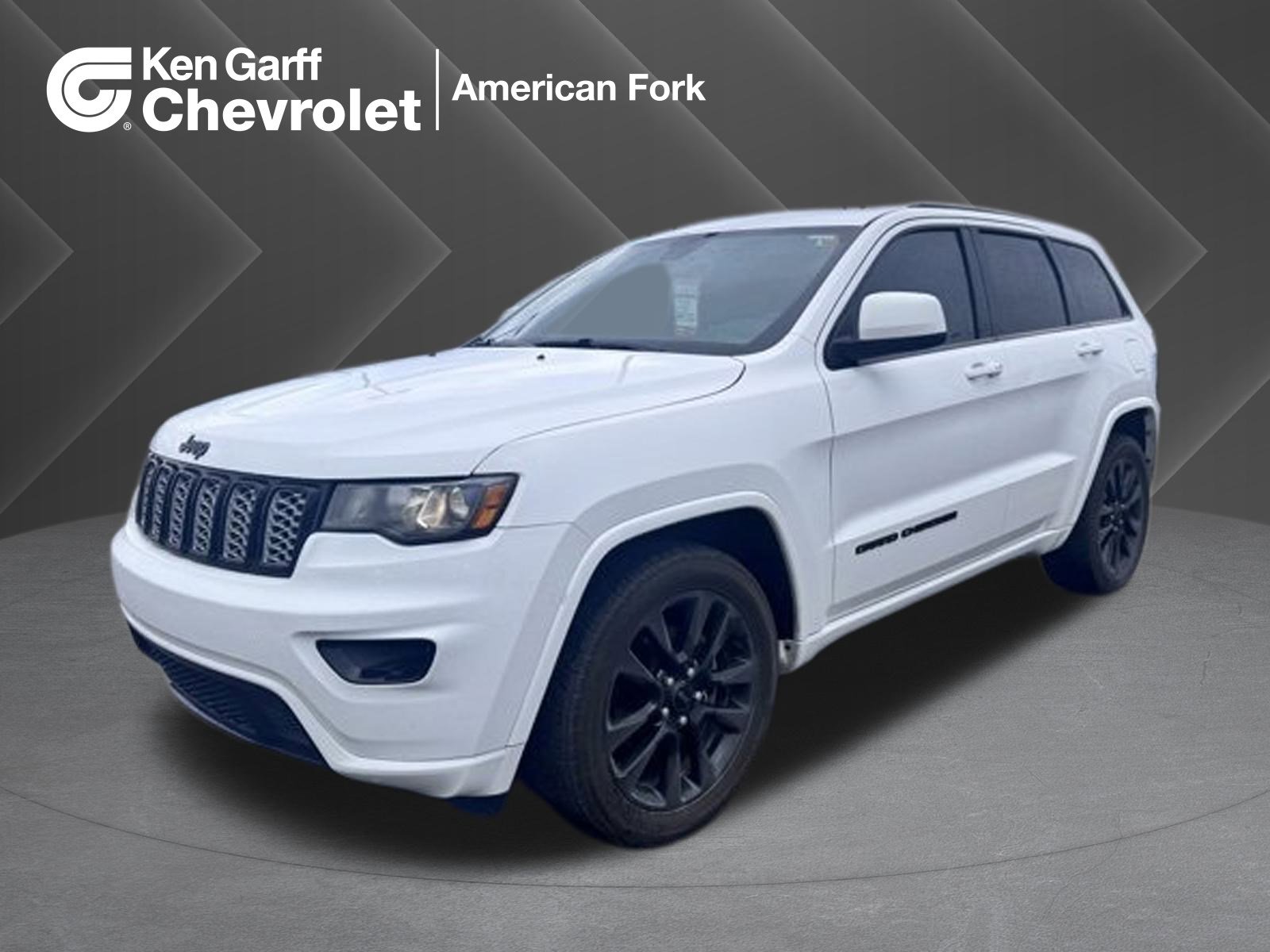 2017 Jeep Grand Cherokee Altitude's photo