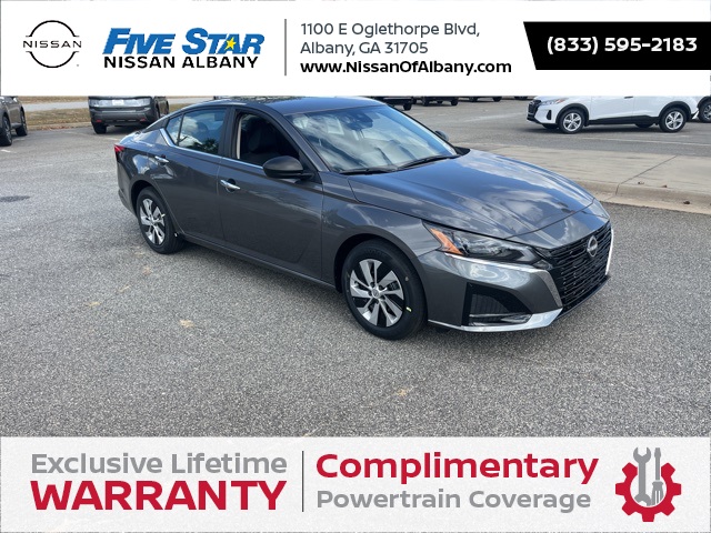 2025 Nissan Altima S's photo