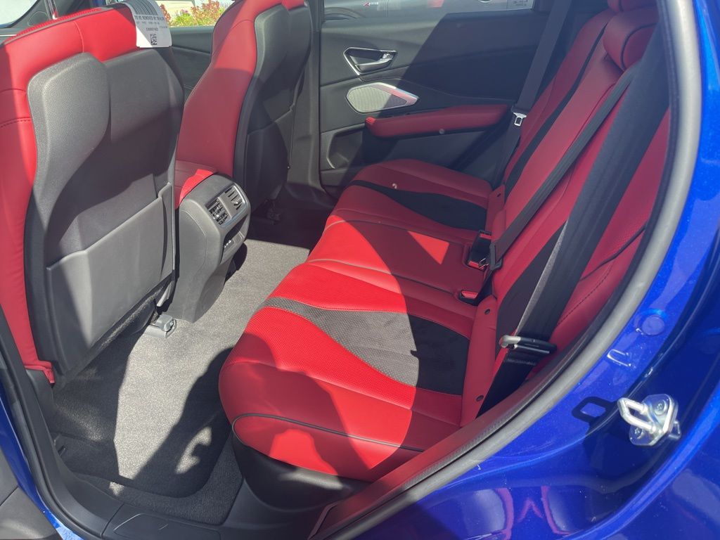 2025 Acura RDX A-Spec photo 11